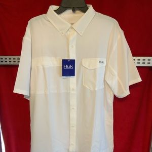 Huk Mens Button Down Vented Shirt